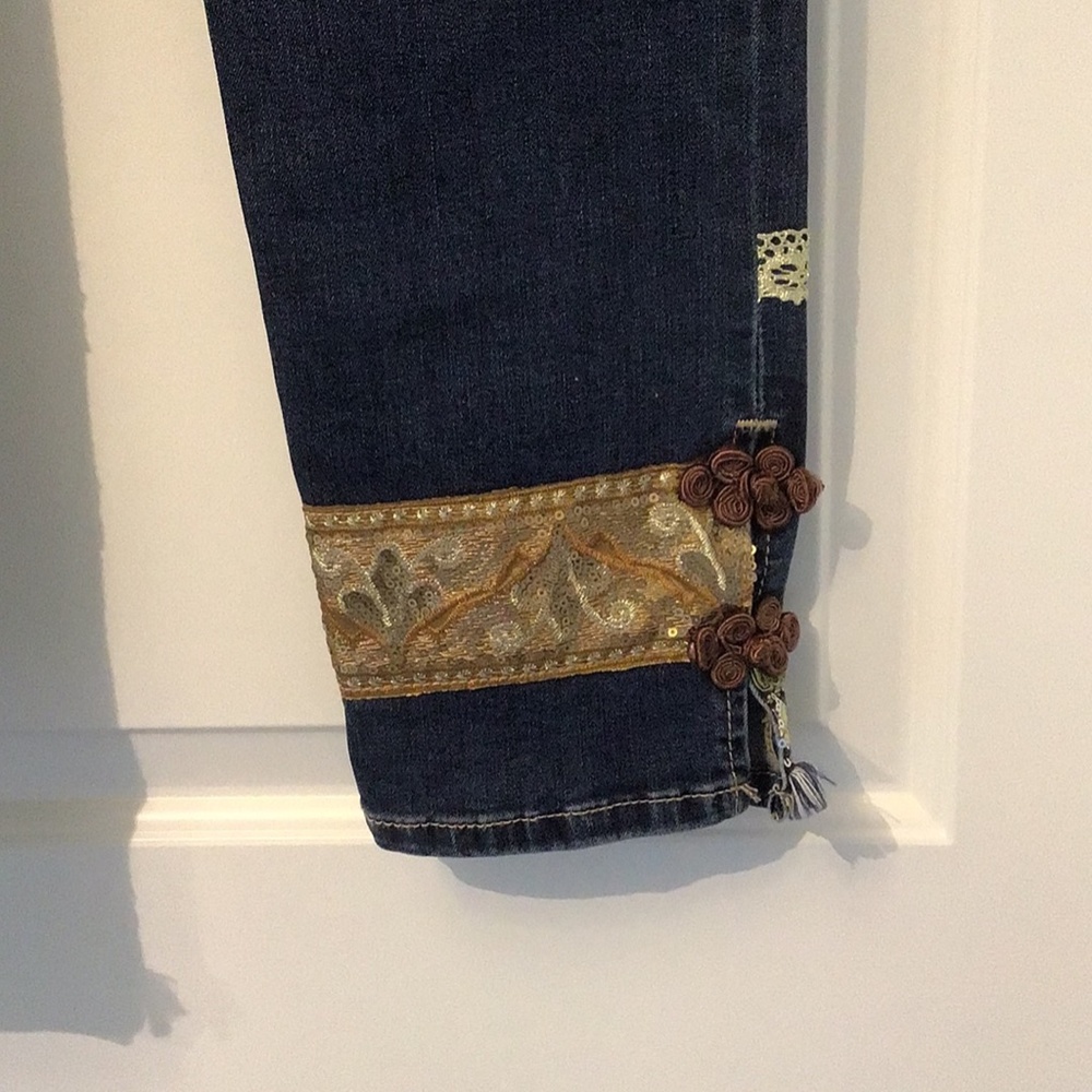 Jeans - Picture 4 of 4